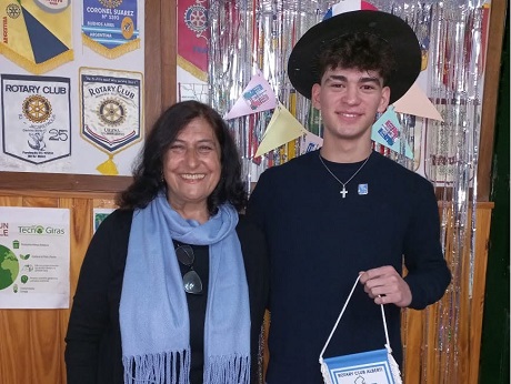 VICENTE SIERRA REGRESÓ DEL INTERCAMBIO DEL ROTARY CLUB