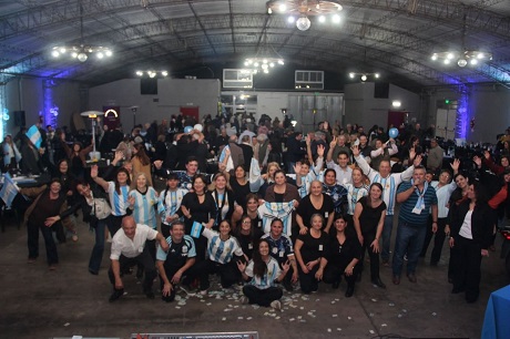 LA CENA SOLIDARIA DEL HOSPITAL PARA DESTINAR FONDOS AL EQUIPO DE RAYOS