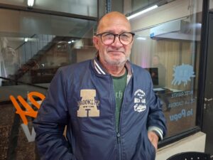 Estafas telefónicas en Alberti: un fletero detectó a tiempo una maniobra y evitó que se llevaran mercadería